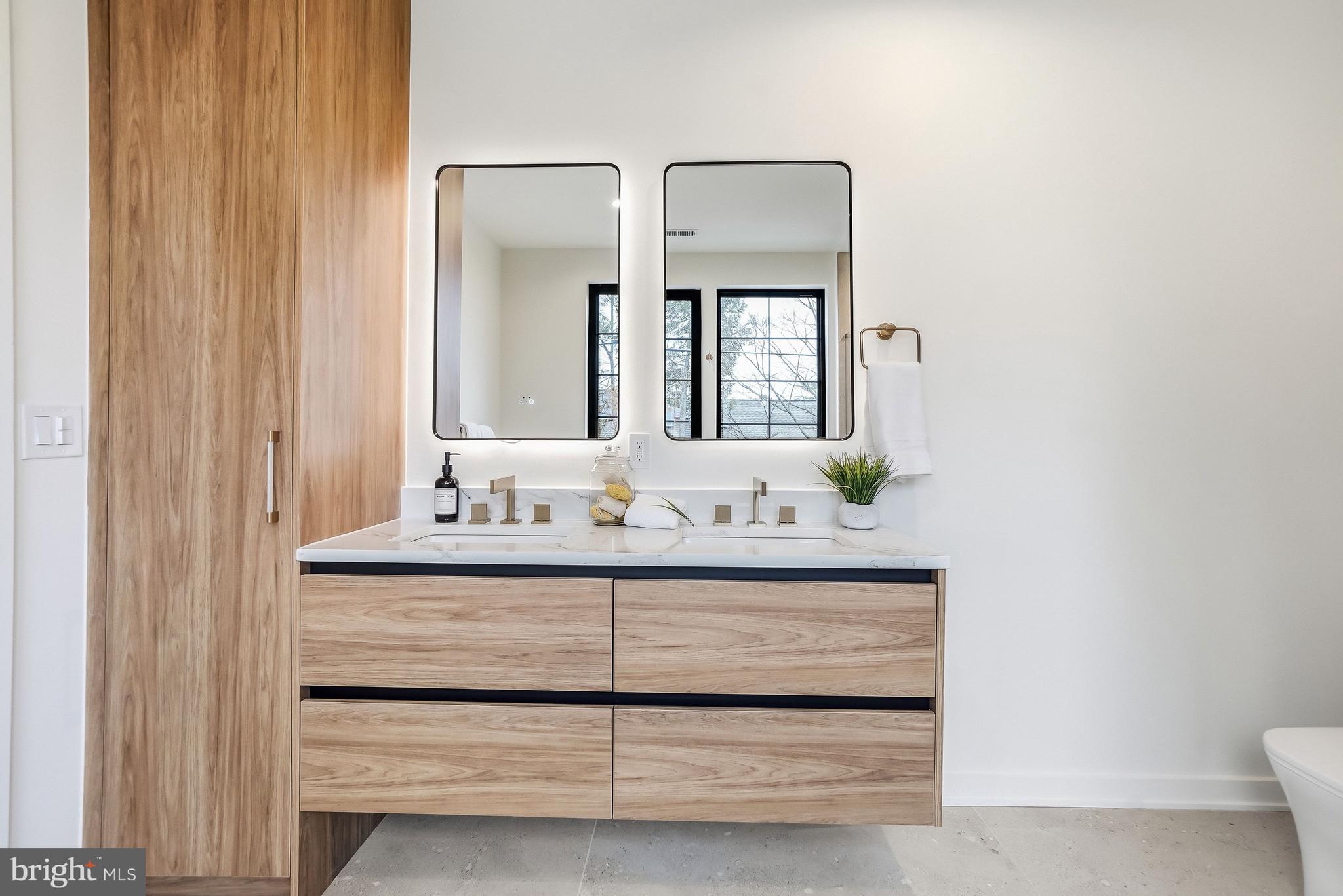 BURLEITH - Residential