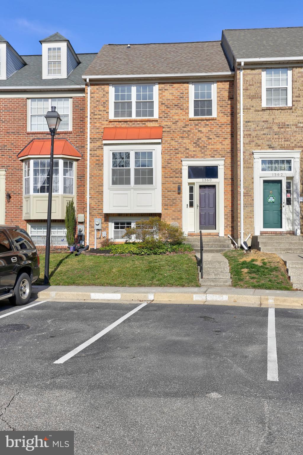 STONEY BEACH - Residential