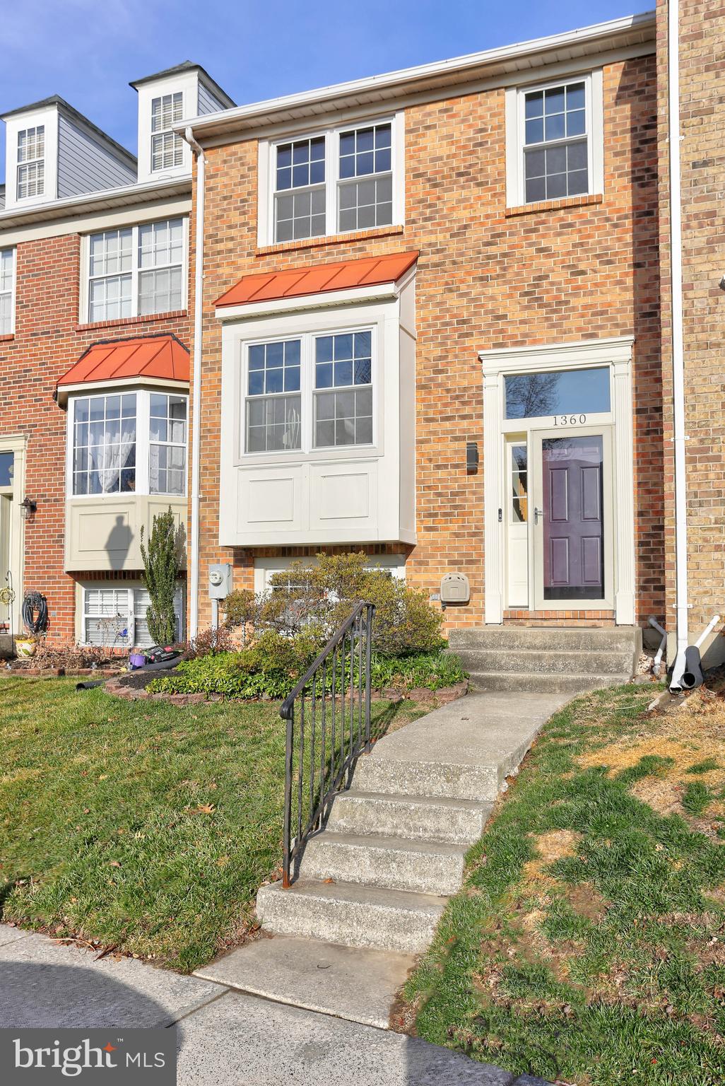 STONEY BEACH - Residential