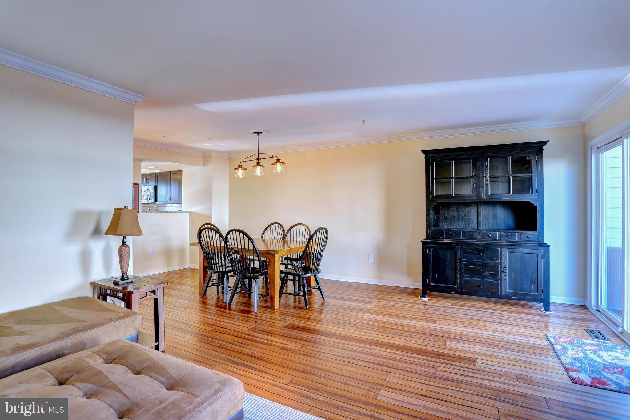 STONEY BEACH - Residential