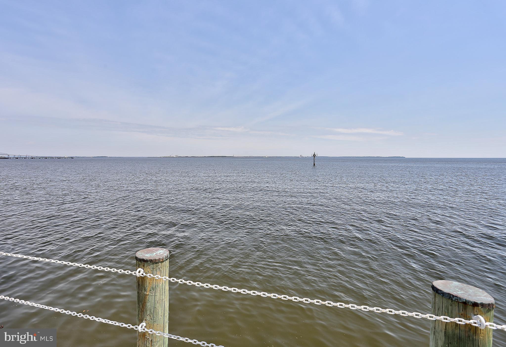 STONEY BEACH - Residential