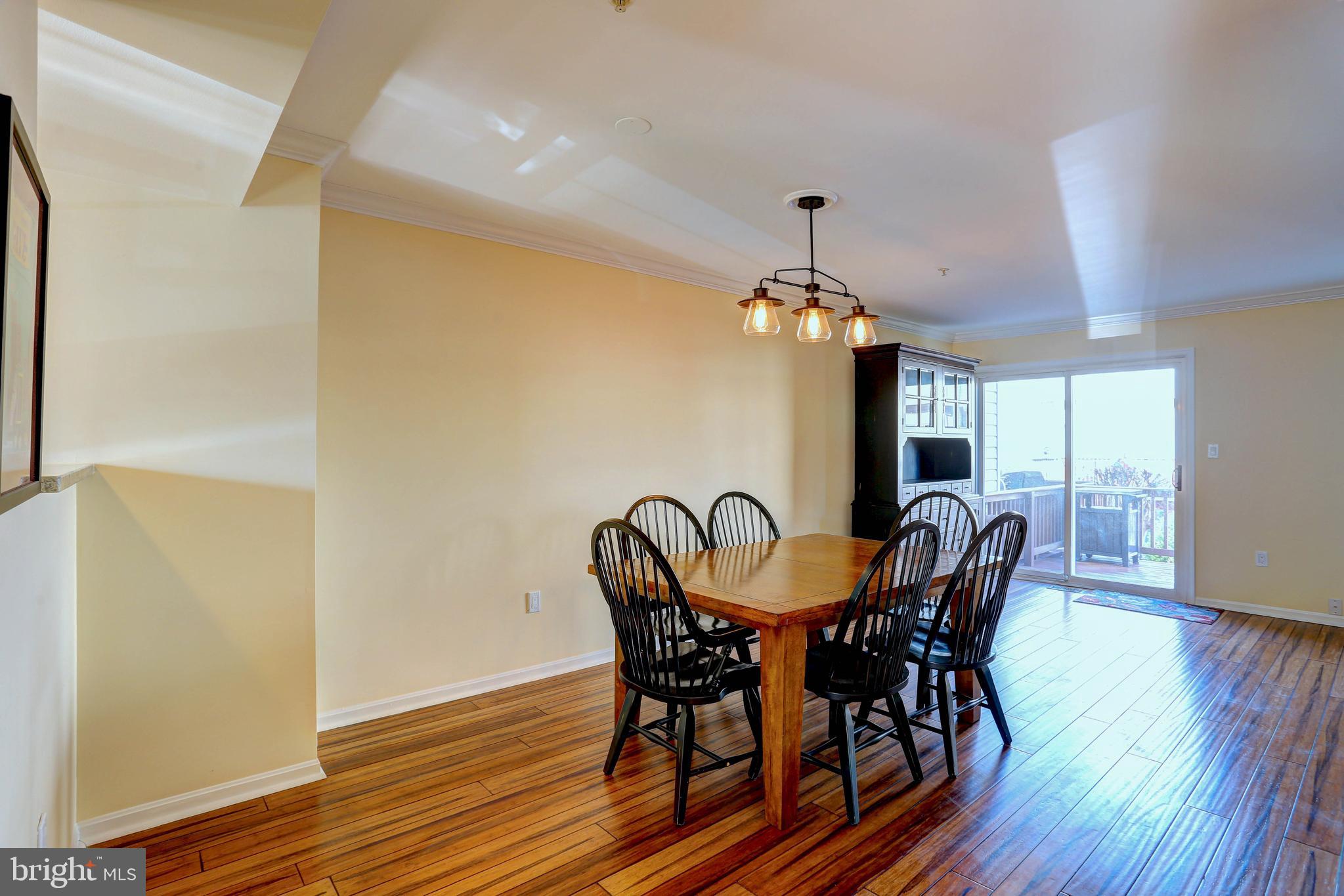 STONEY BEACH - Residential