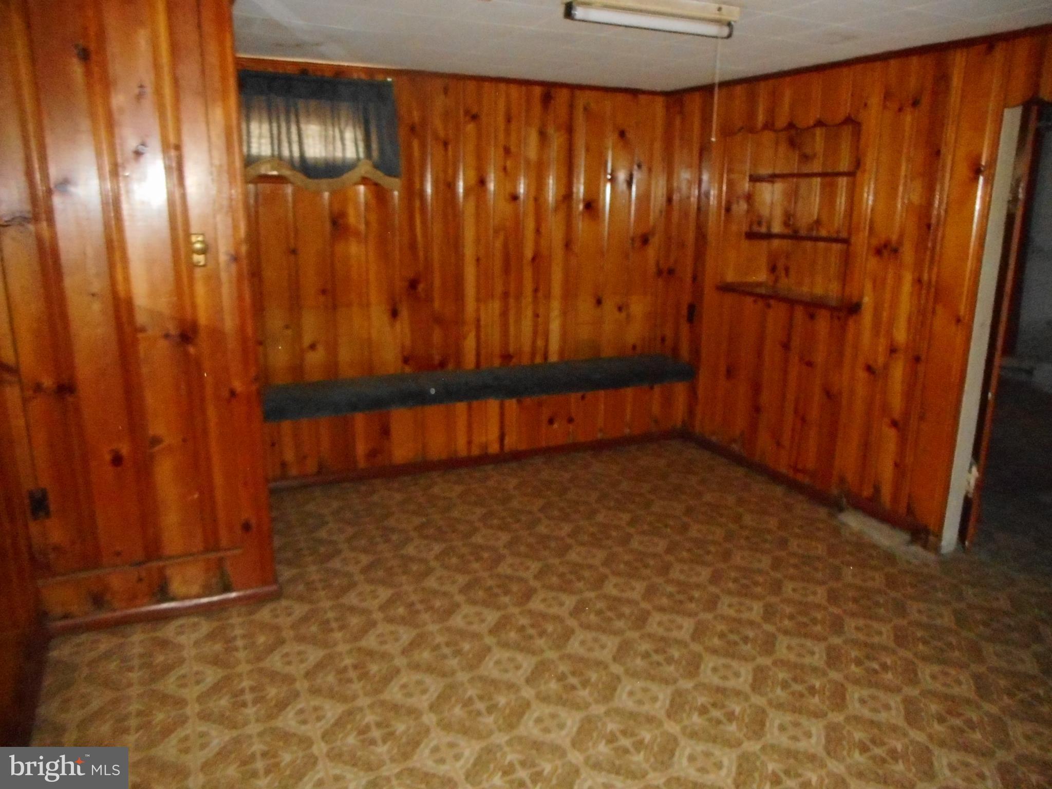 INVERNESS - Residential Lease