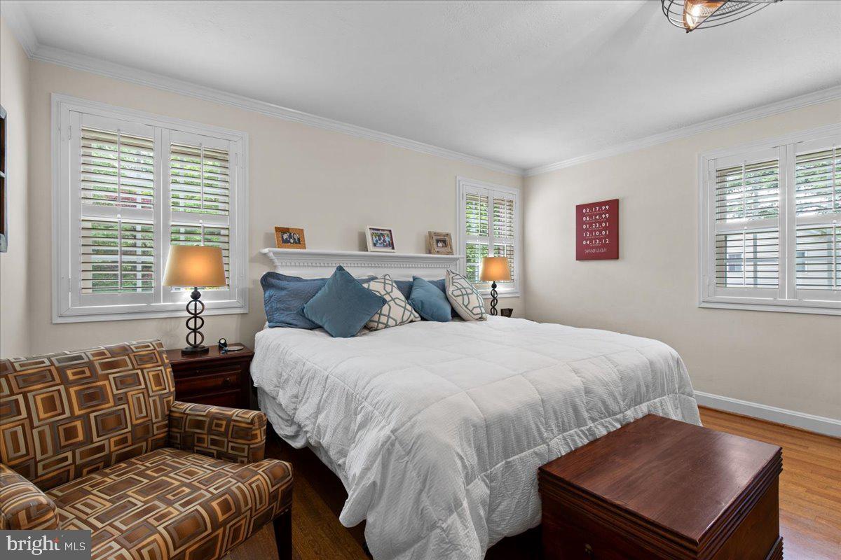 AURORA HILLS - Residential