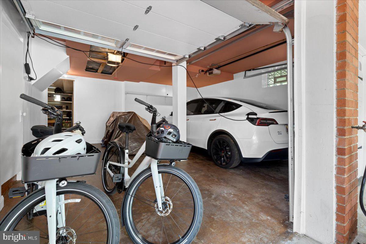 AURORA HILLS - Residential