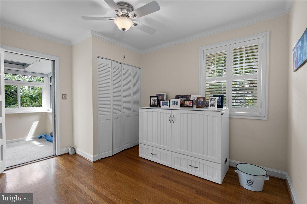 AURORA HILLS - Residential