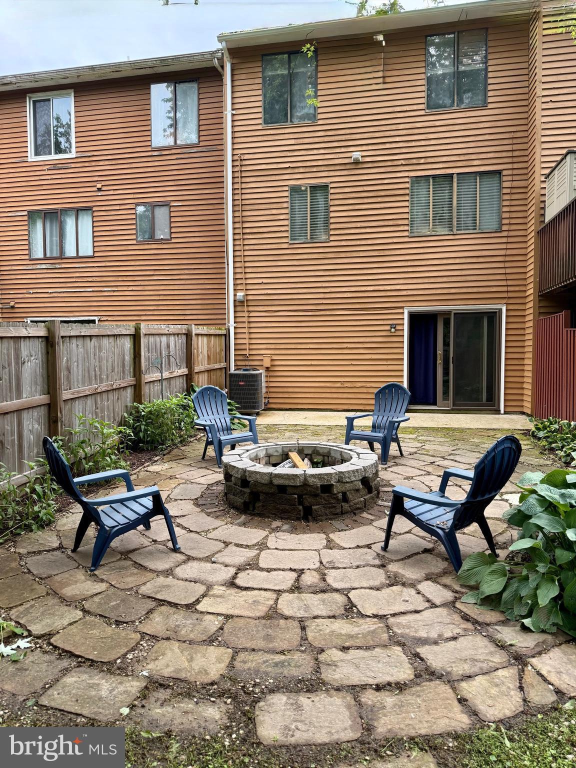 ADMIRALS WALK - Residential