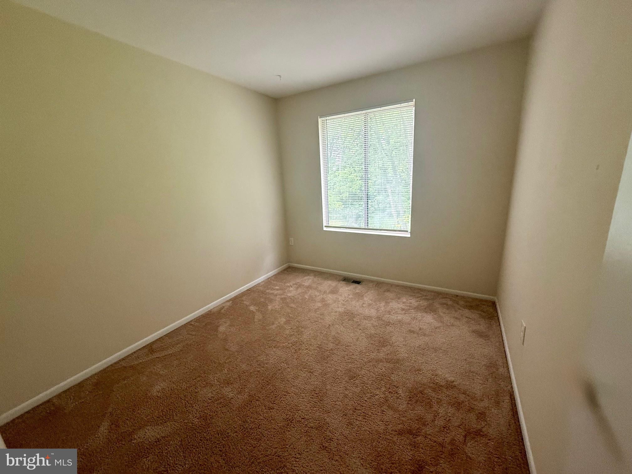 ADMIRALS WALK - Residential
