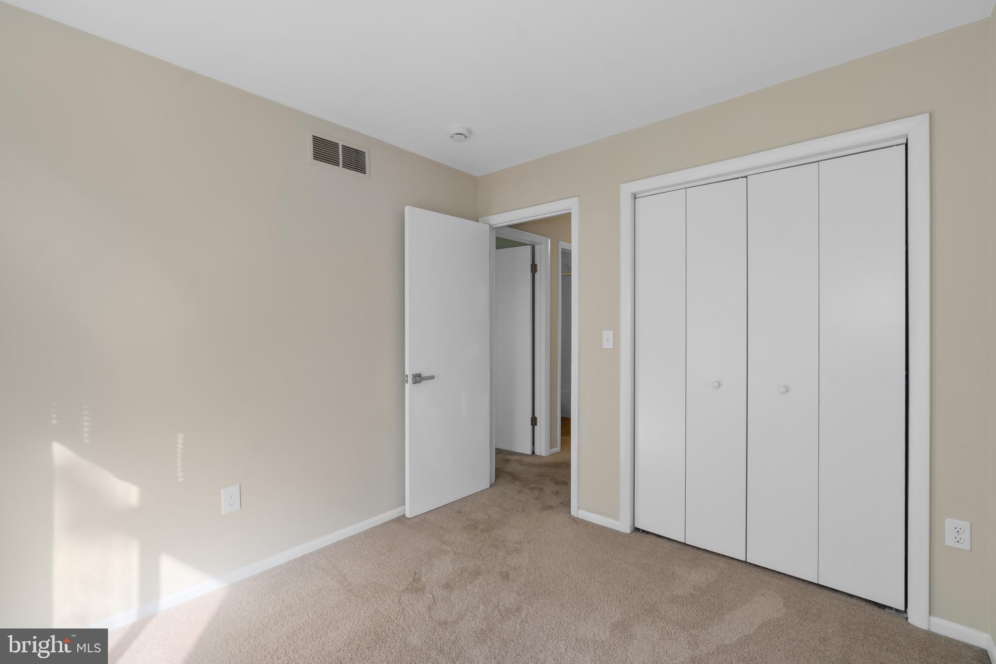 ADMIRALS WALK - Residential
