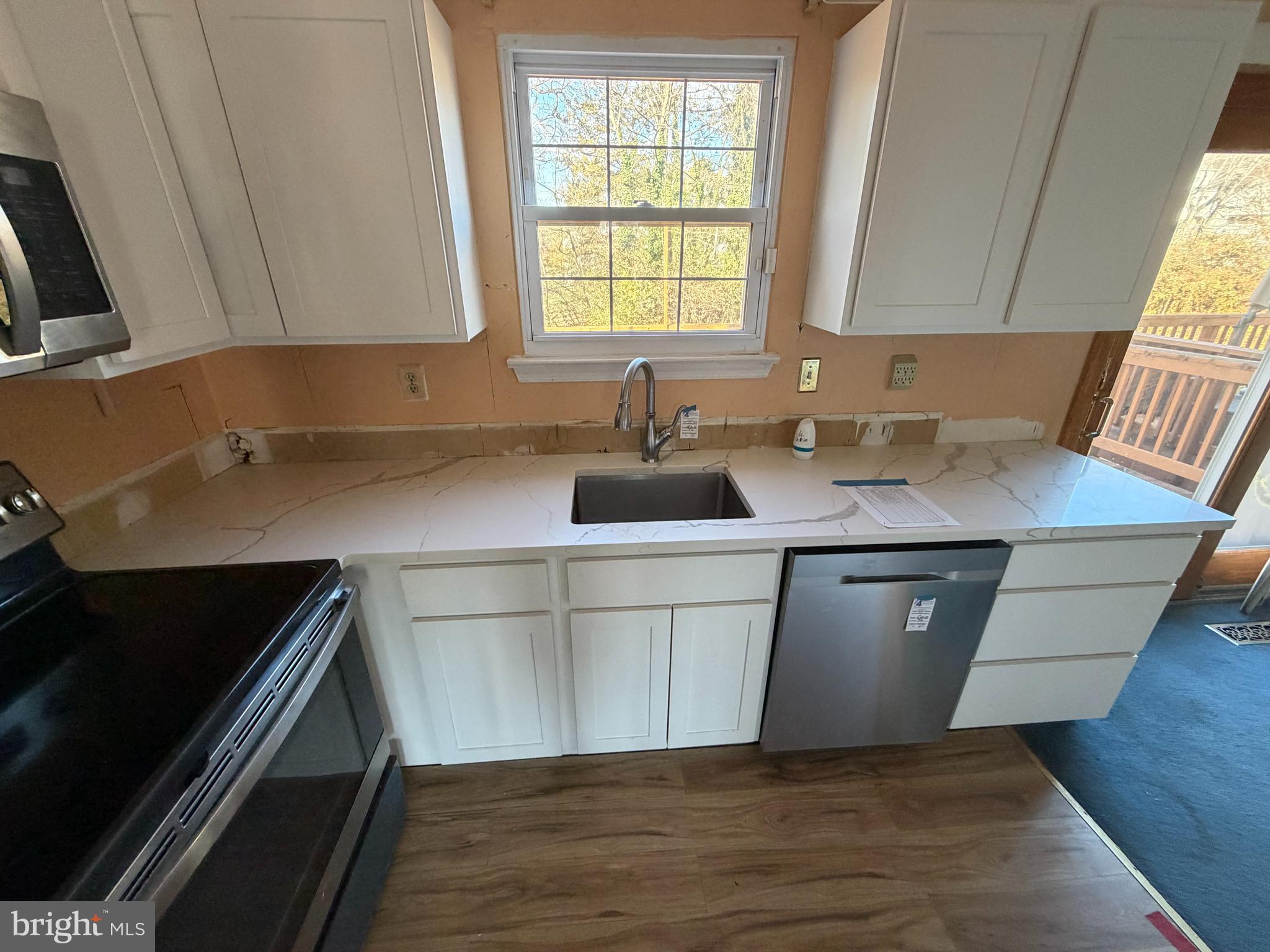 RICHARDSON MEWS - Residential