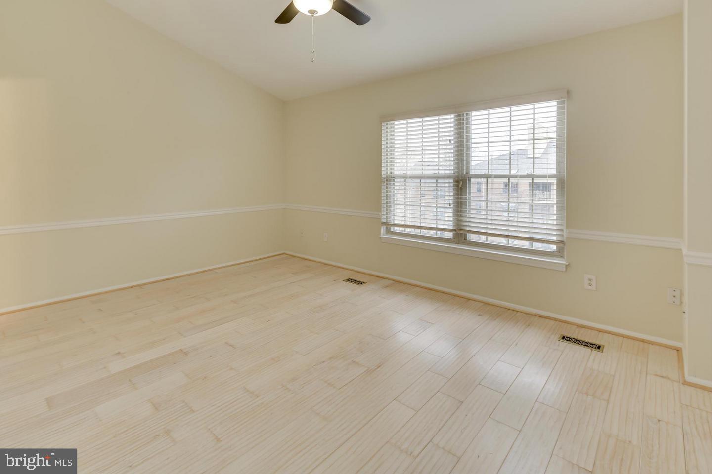 LOVETON FARMS - Residential Lease