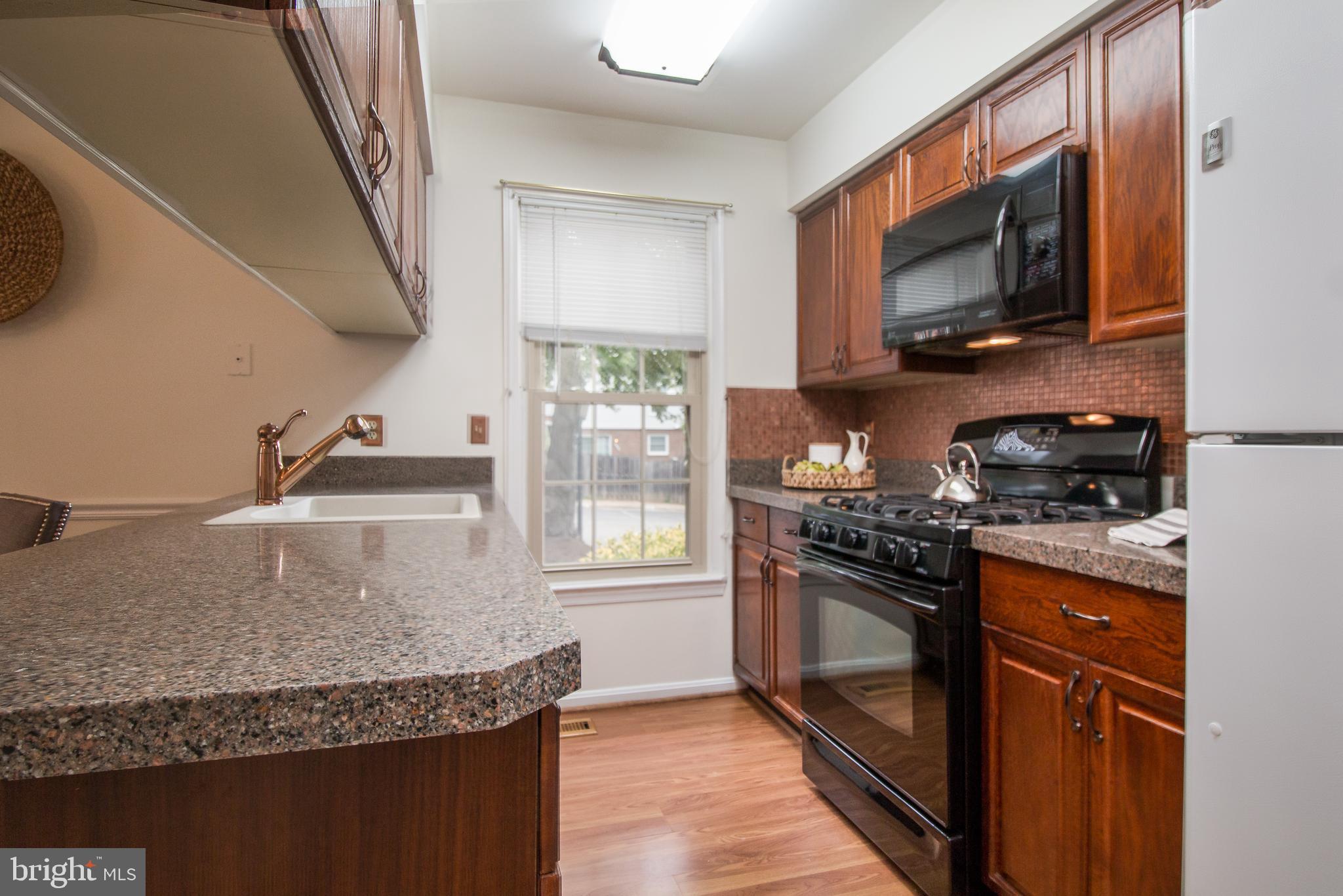 RAILROAD SQUARE - Residential