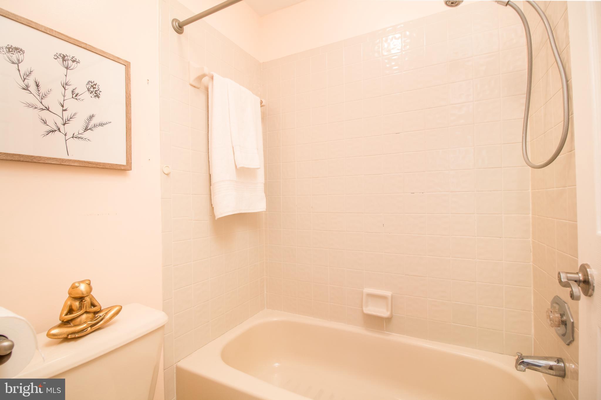 RAILROAD SQUARE - Residential