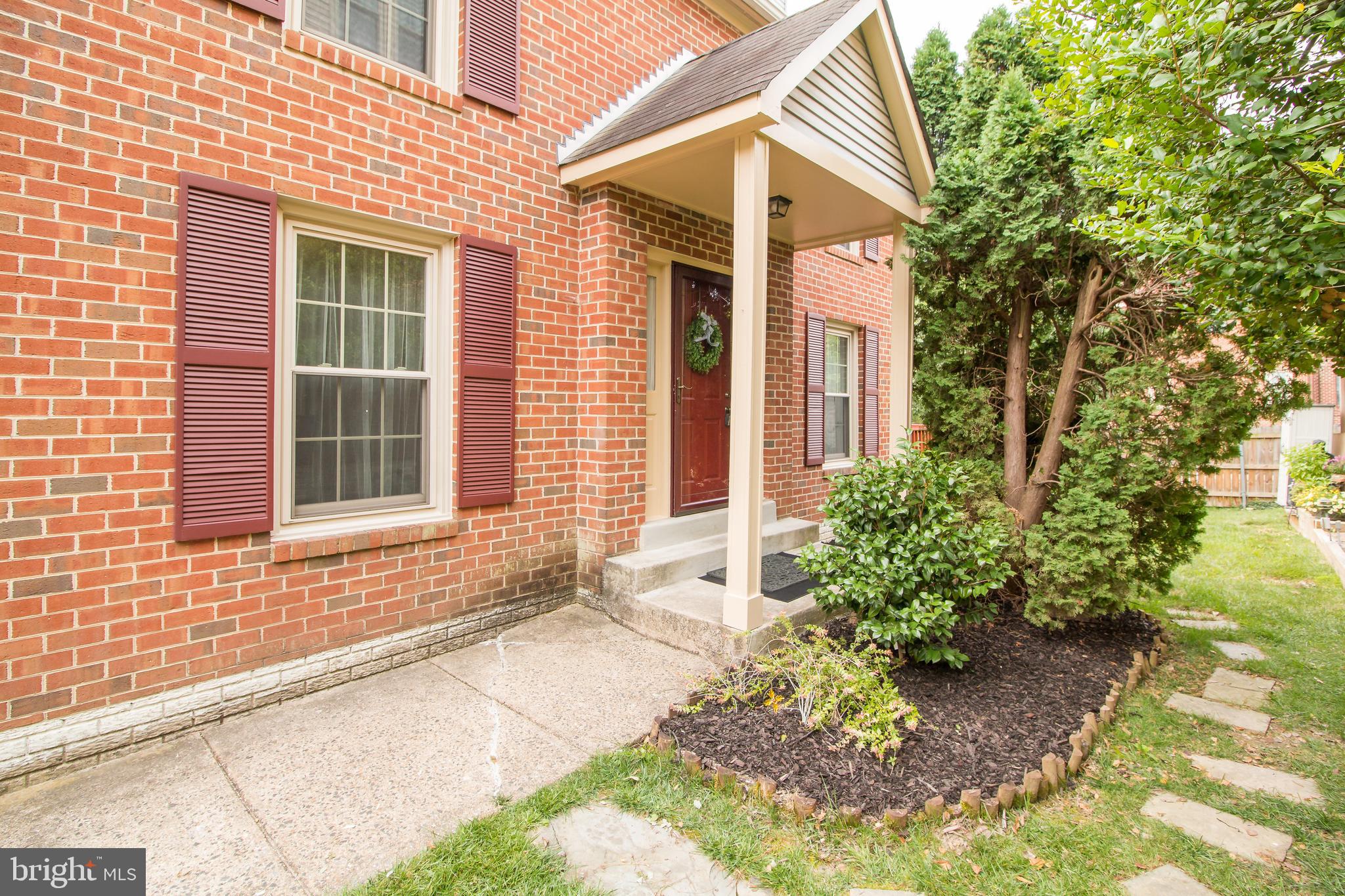 RAILROAD SQUARE - Residential