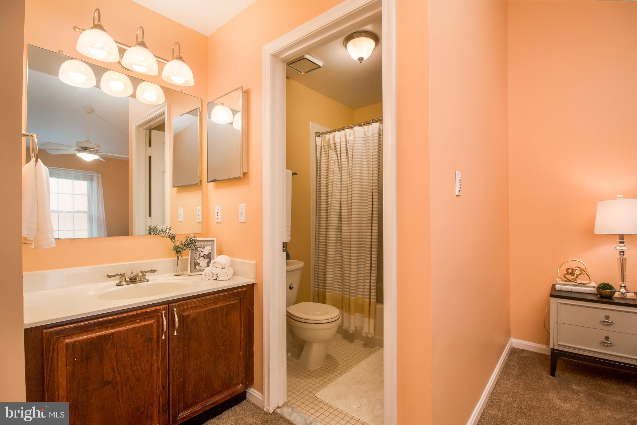 RAILROAD SQUARE - Residential