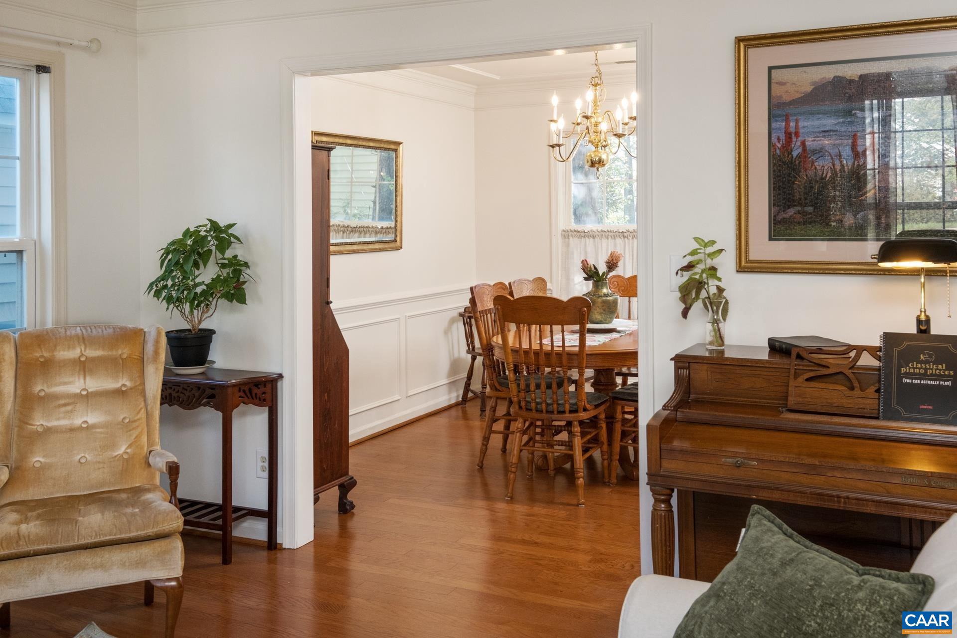 FOREST LAKES SOUTH - Residential