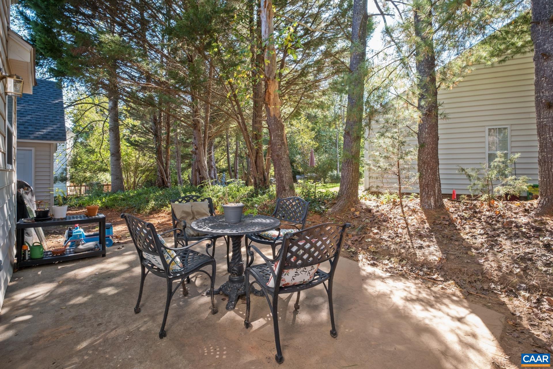 FOREST LAKES SOUTH - Residential