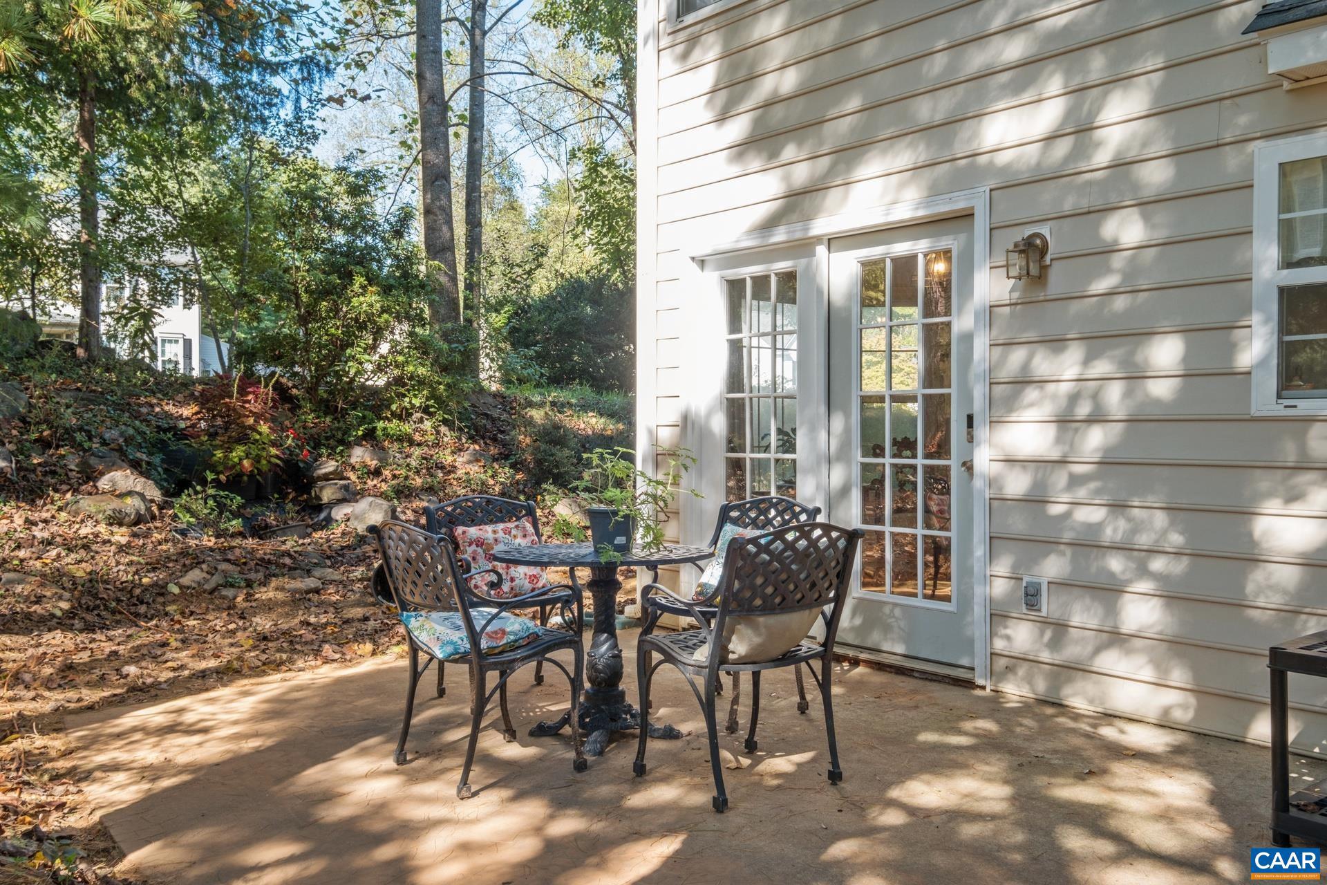 FOREST LAKES SOUTH - Residential