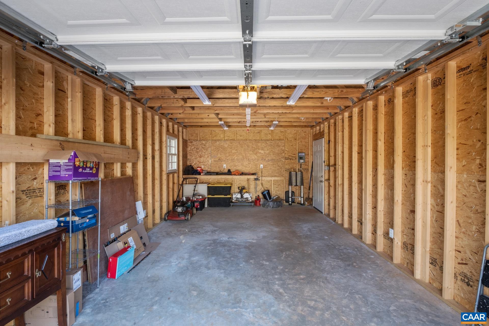 FOREST LAKES SOUTH - Residential