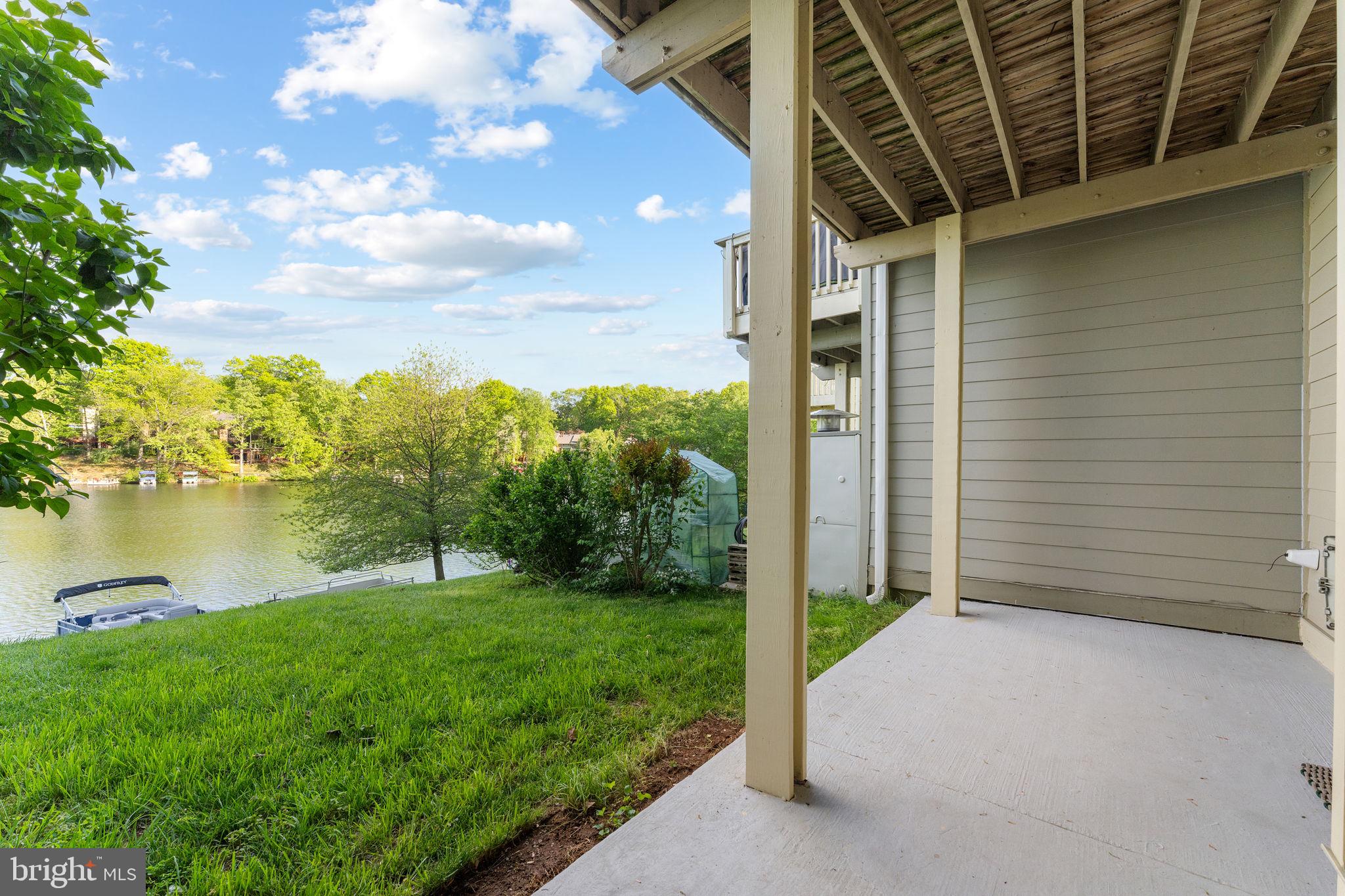 MALLARDS LANDING - Residential