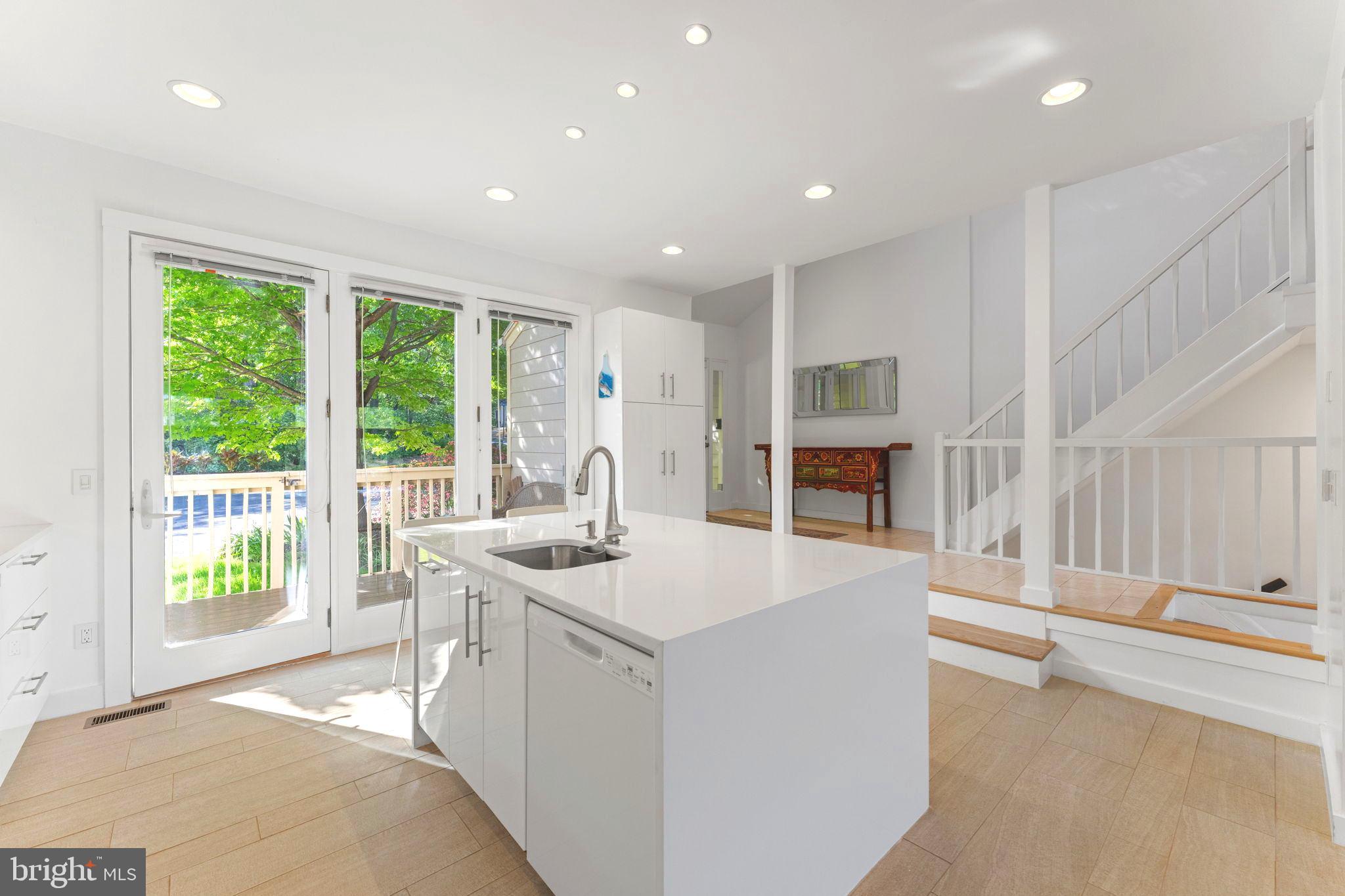 MALLARDS LANDING - Residential