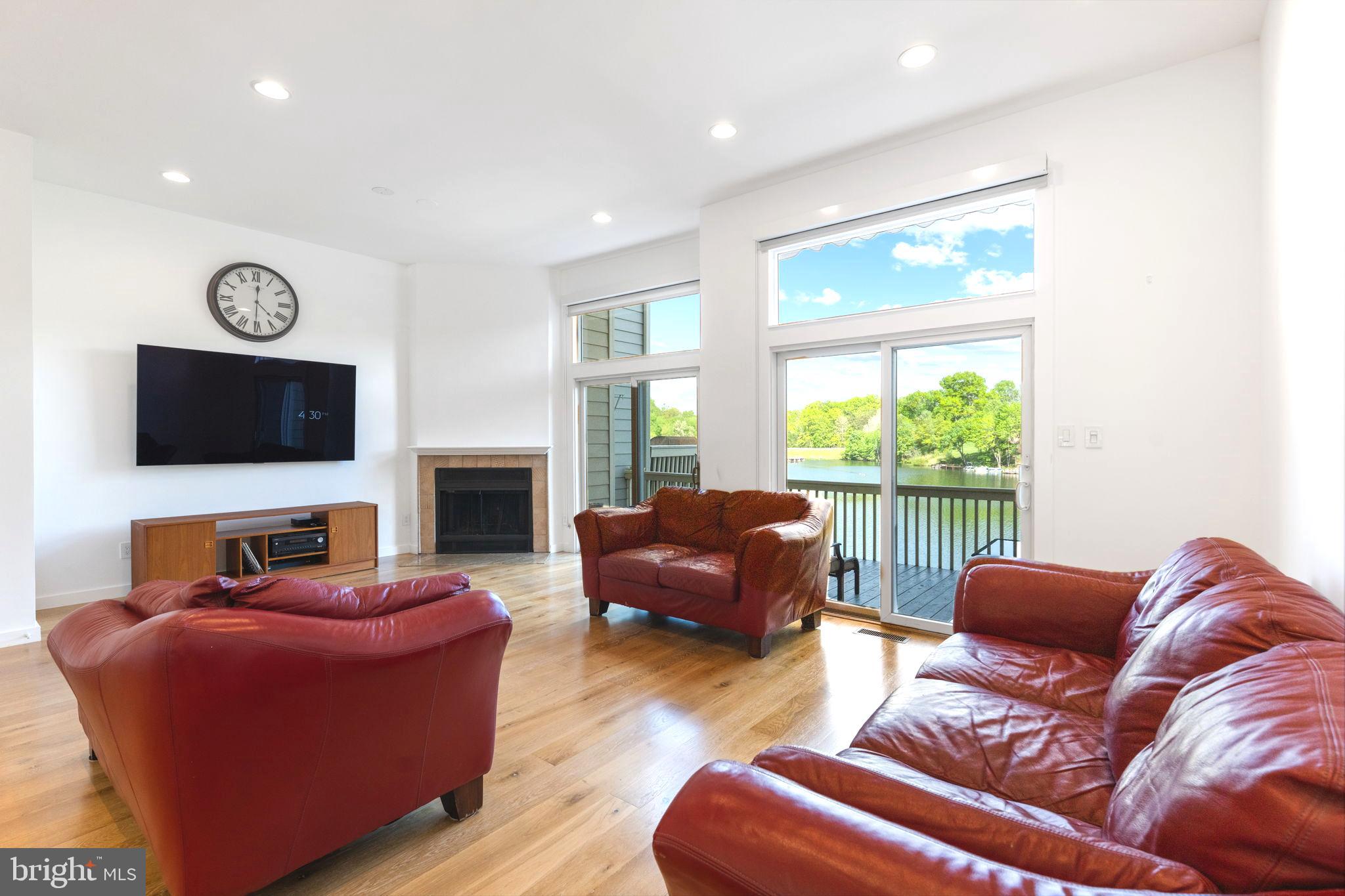 MALLARDS LANDING - Residential