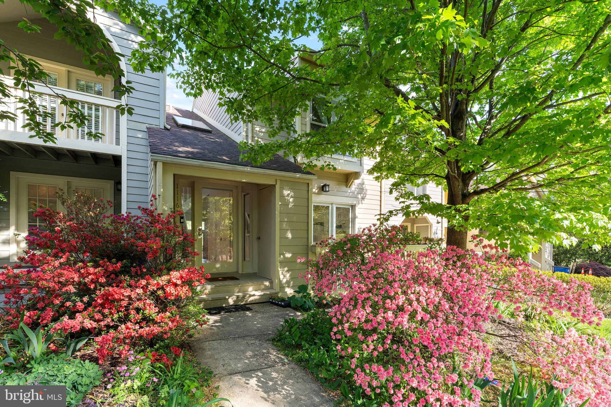 MALLARDS LANDING - Residential