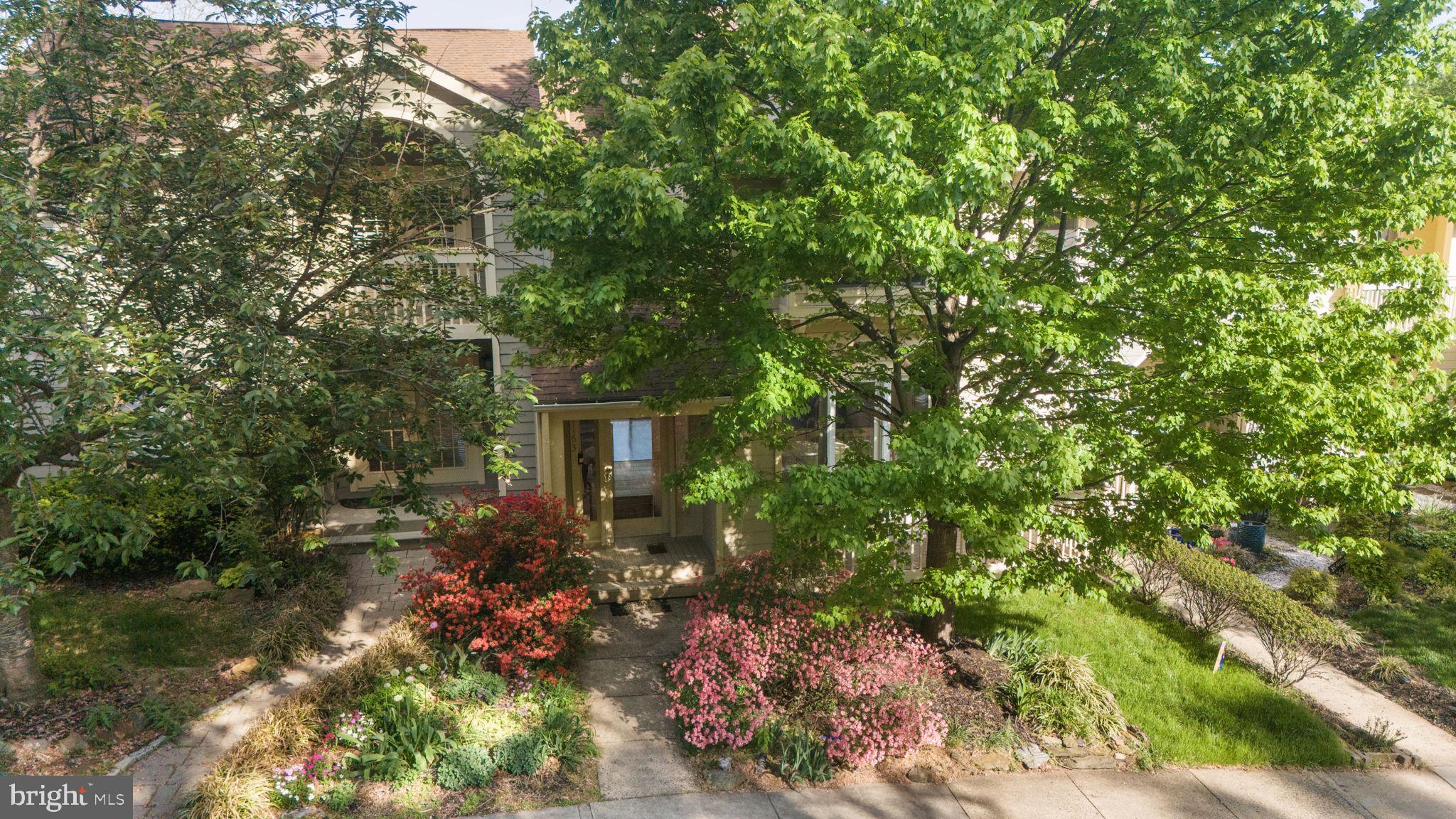 MALLARDS LANDING - Residential