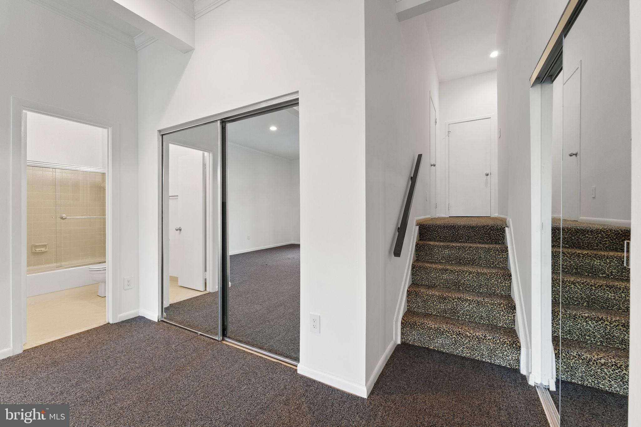 MALLARDS LANDING - Residential
