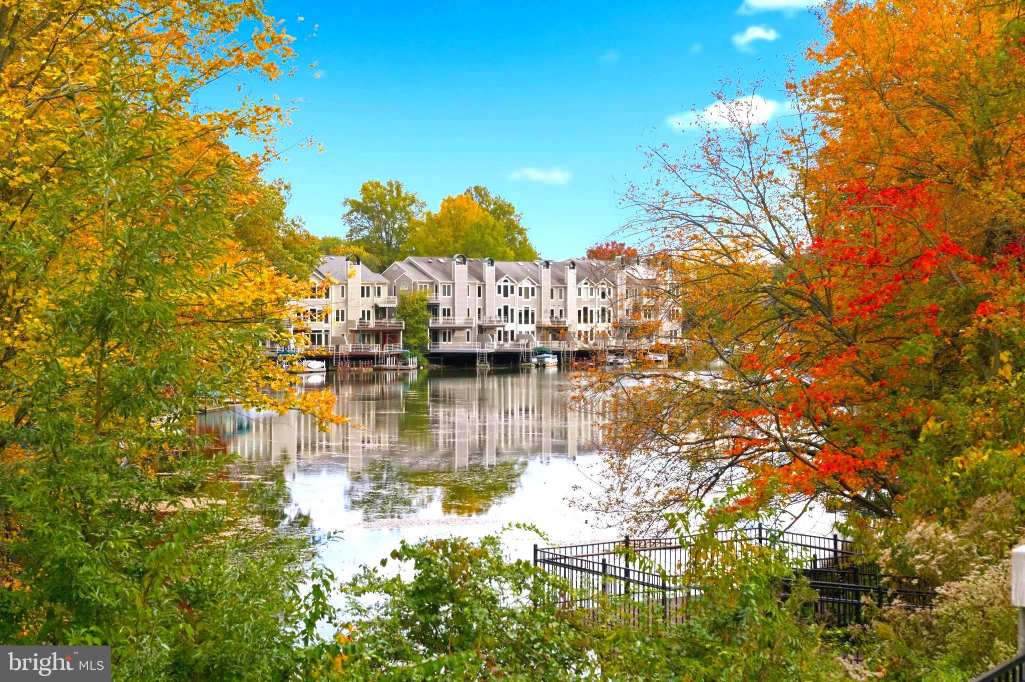 MALLARDS LANDING - Residential