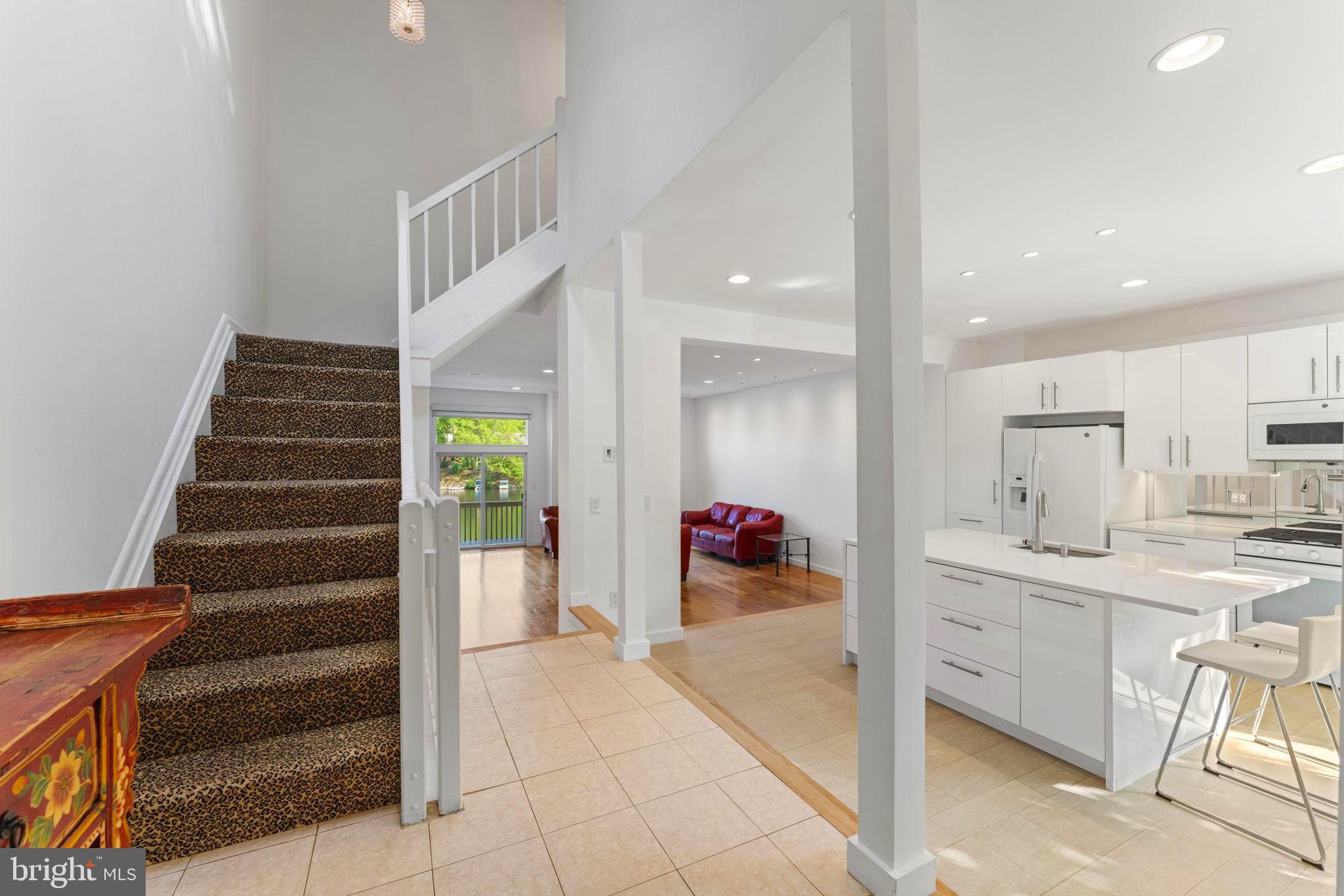 MALLARDS LANDING - Residential