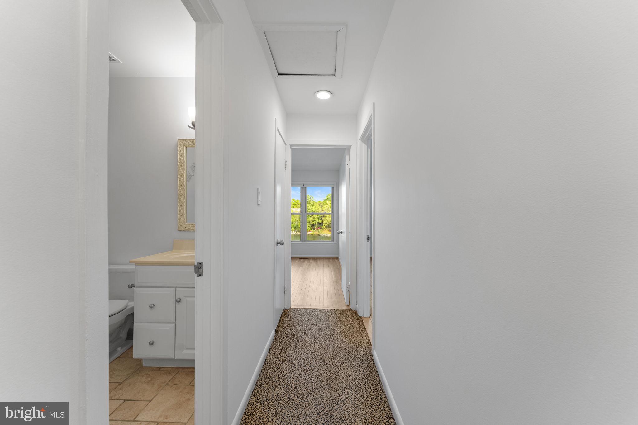 MALLARDS LANDING - Residential