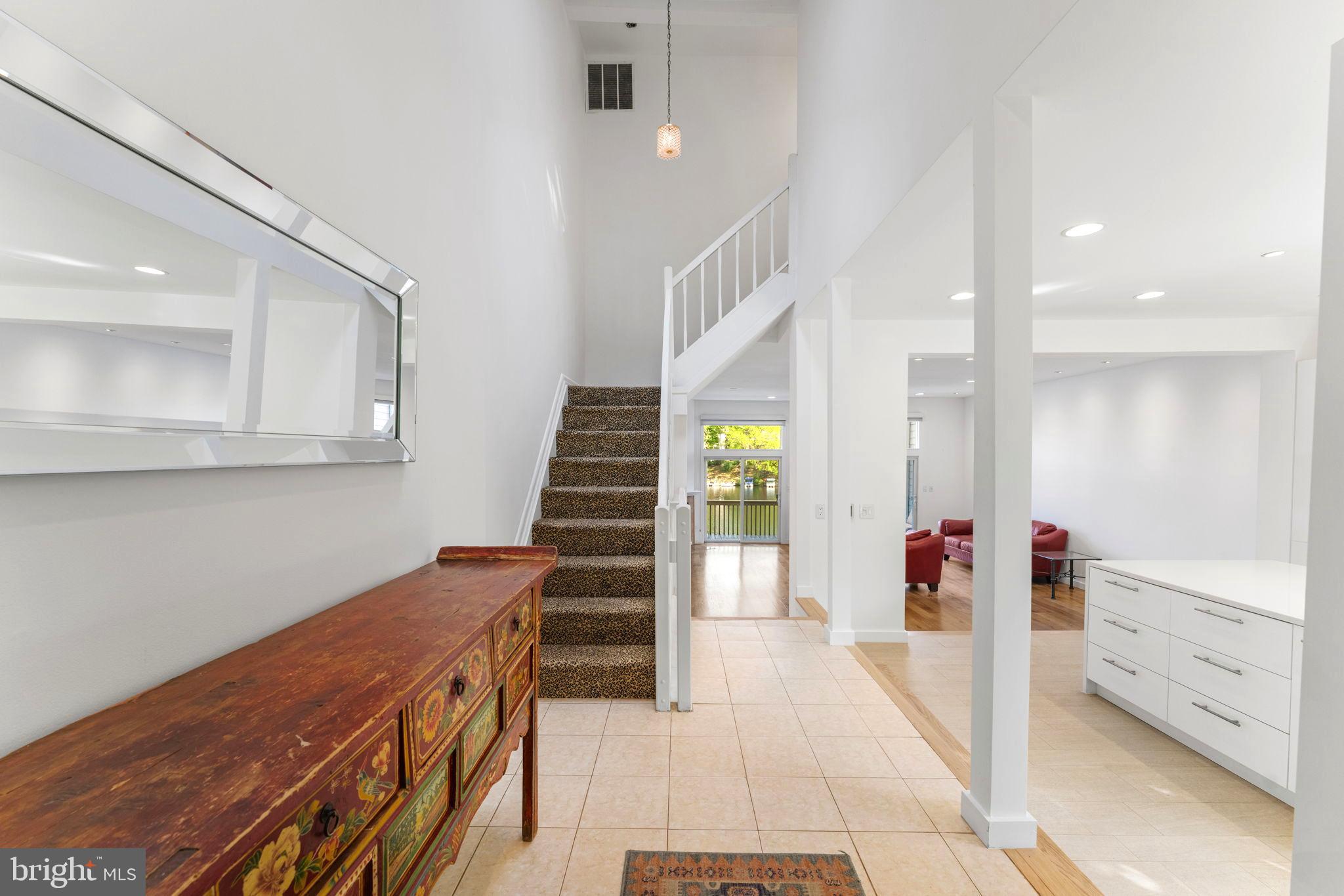 MALLARDS LANDING - Residential