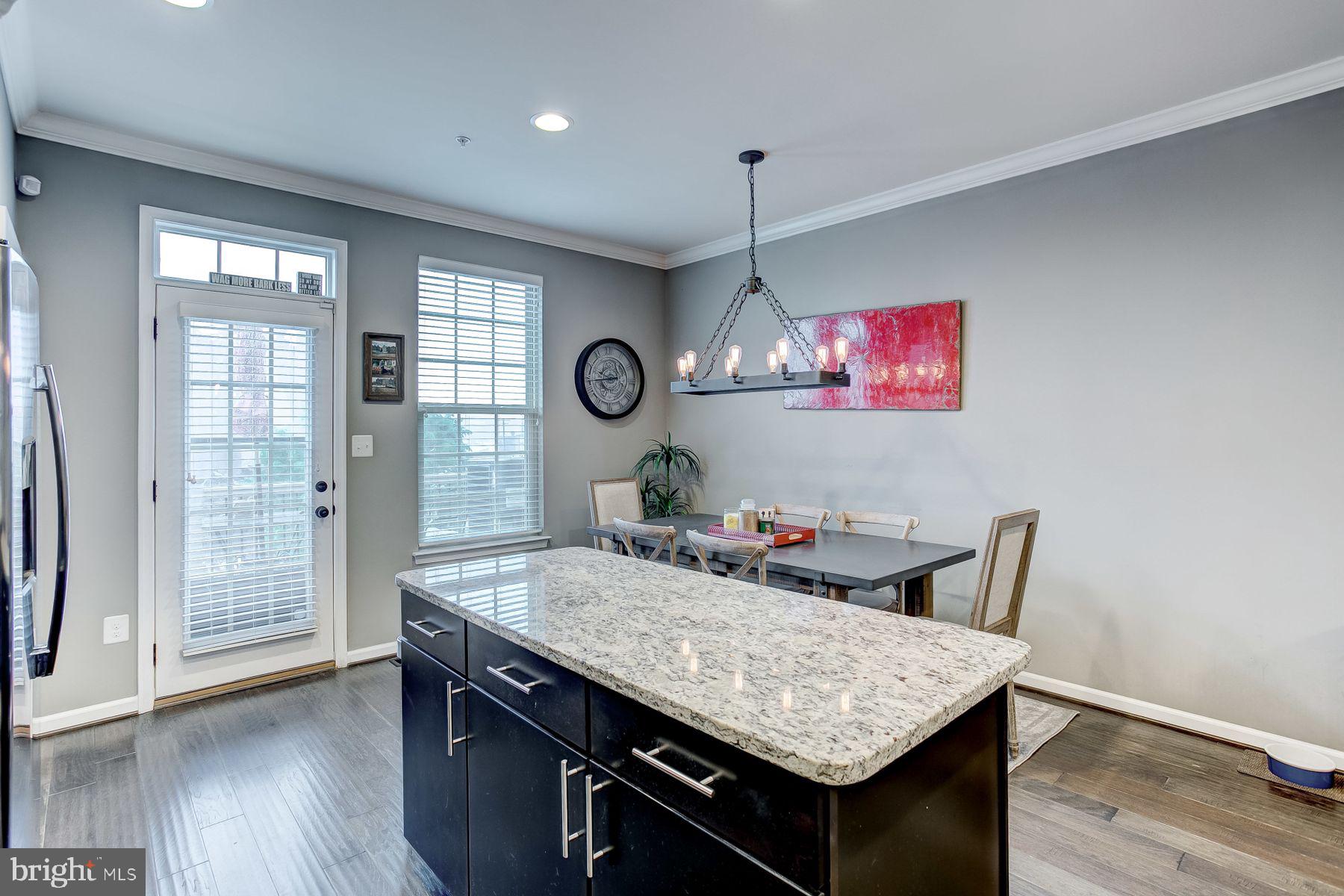 O'DONNELL SQUARE - Residential