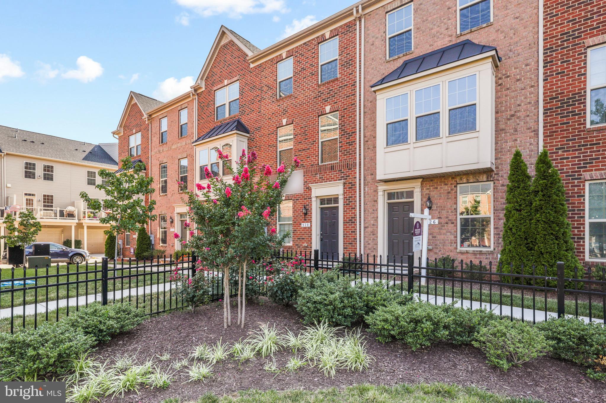 O'DONNELL SQUARE - Residential