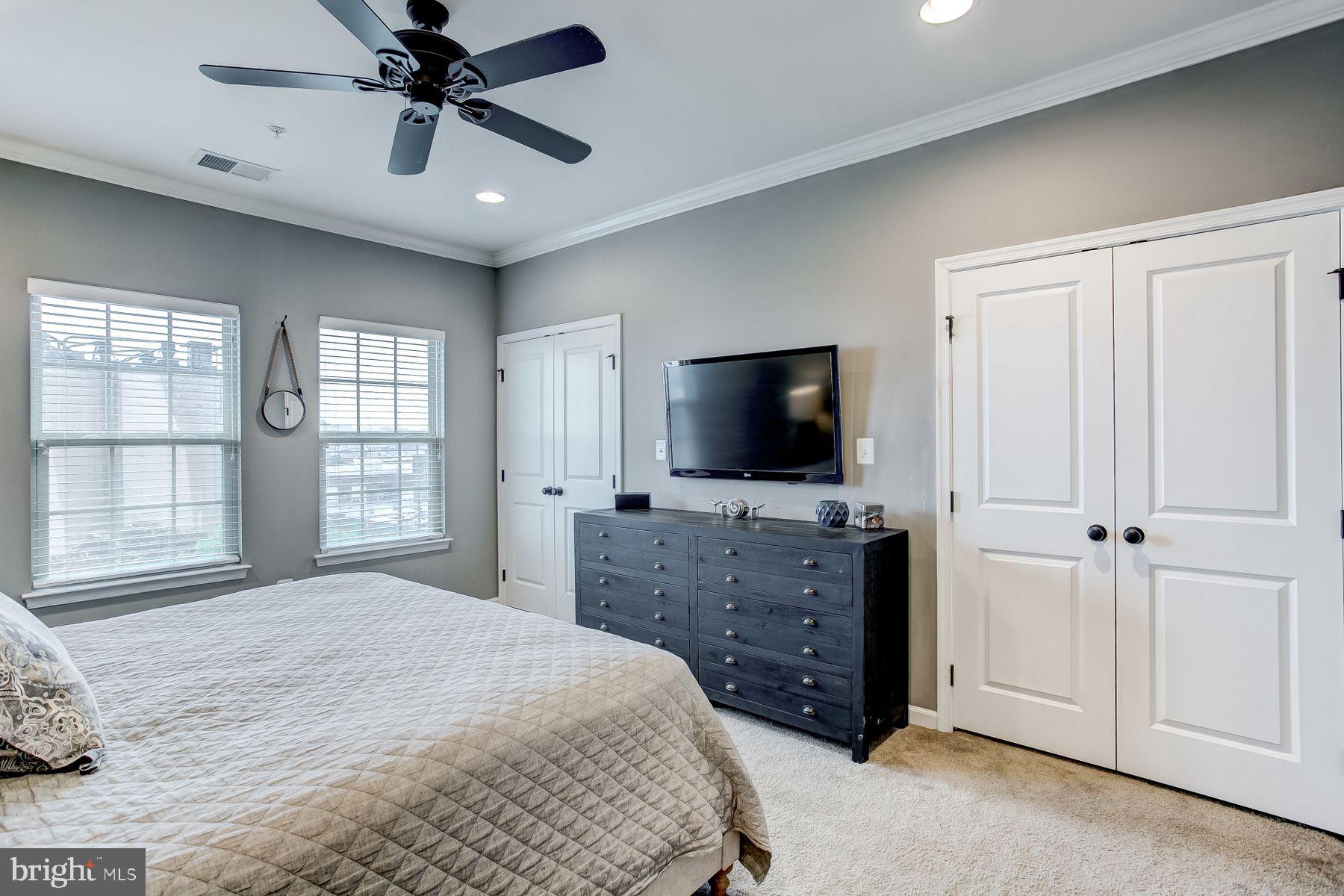 O'DONNELL SQUARE - Residential