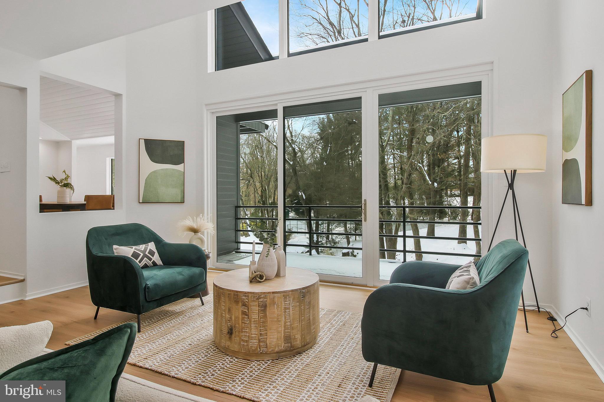 FOX LAKE - Residential