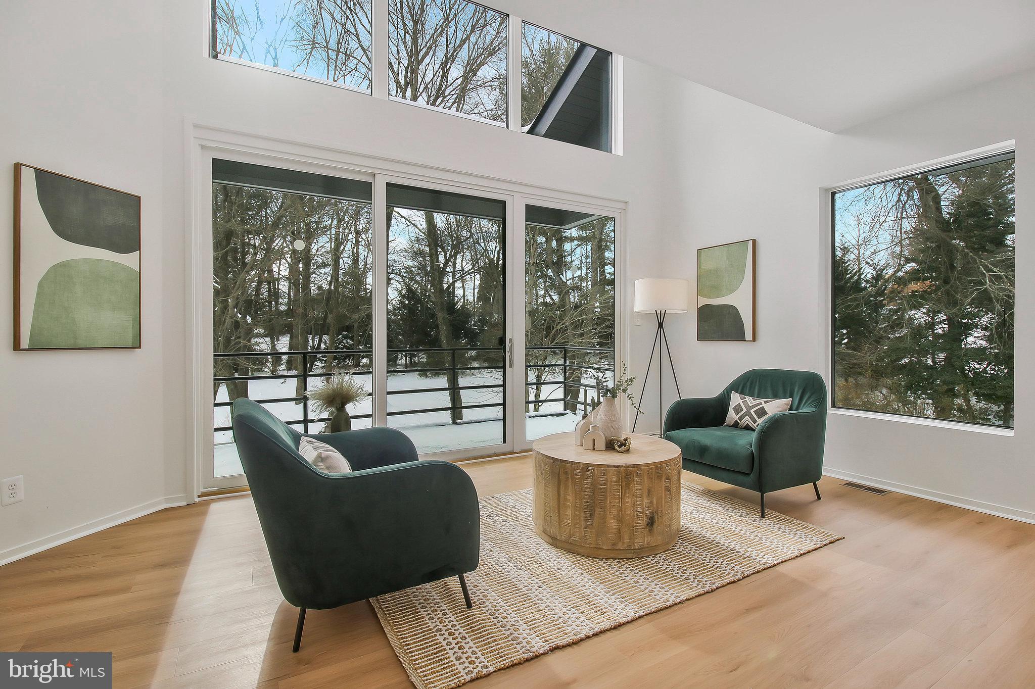 FOX LAKE - Residential