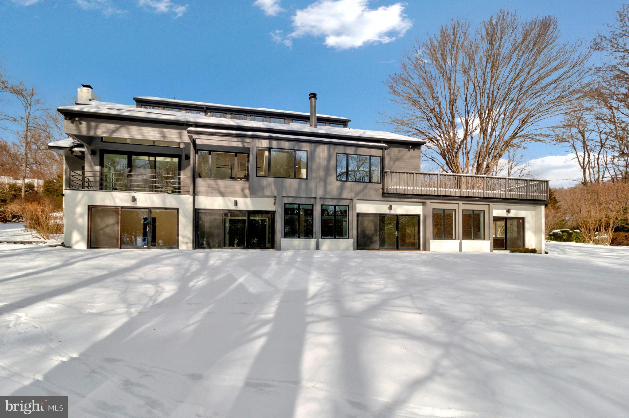 FOX LAKE - Residential