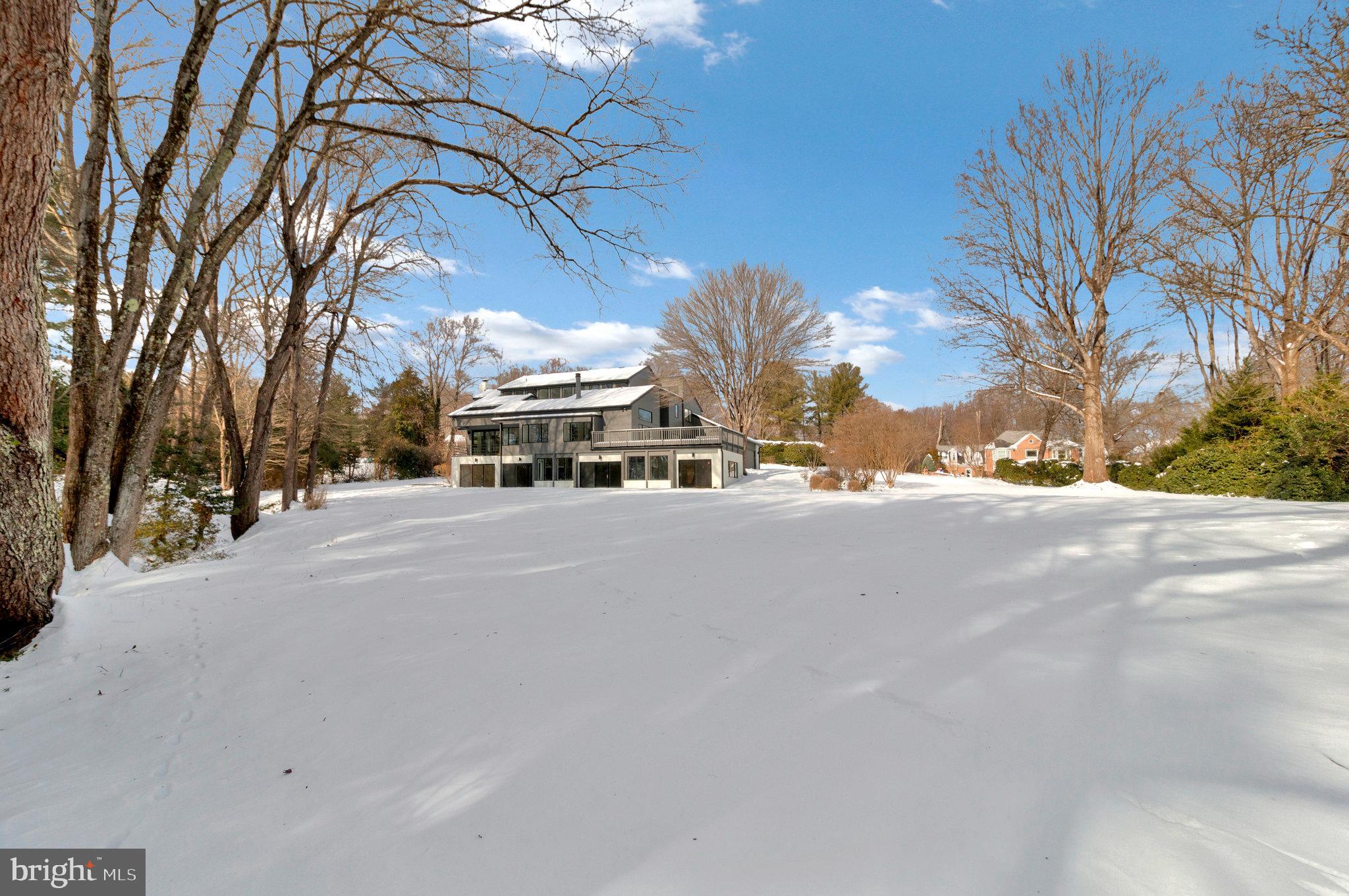 FOX LAKE - Residential