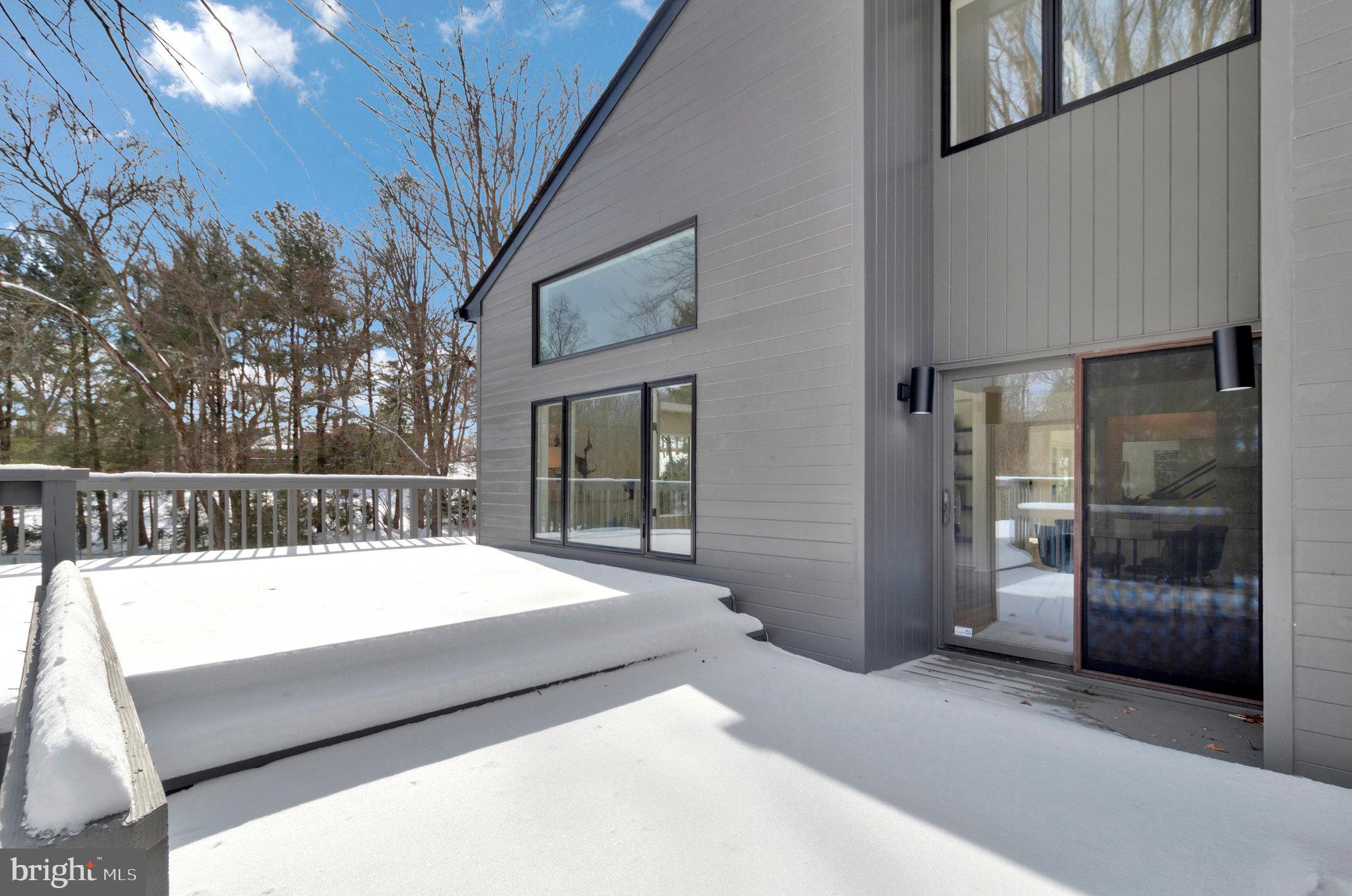 FOX LAKE - Residential