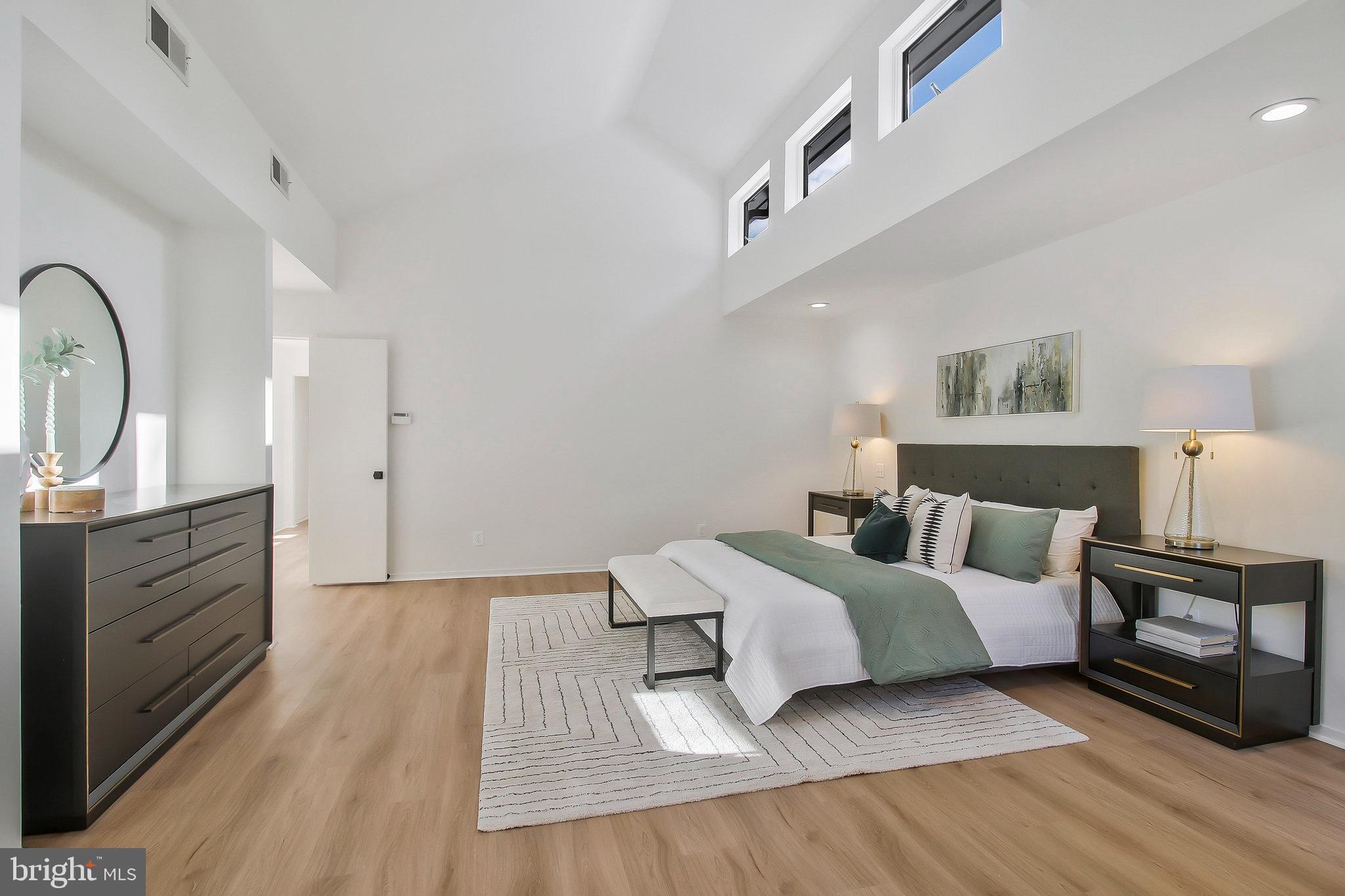 FOX LAKE - Residential