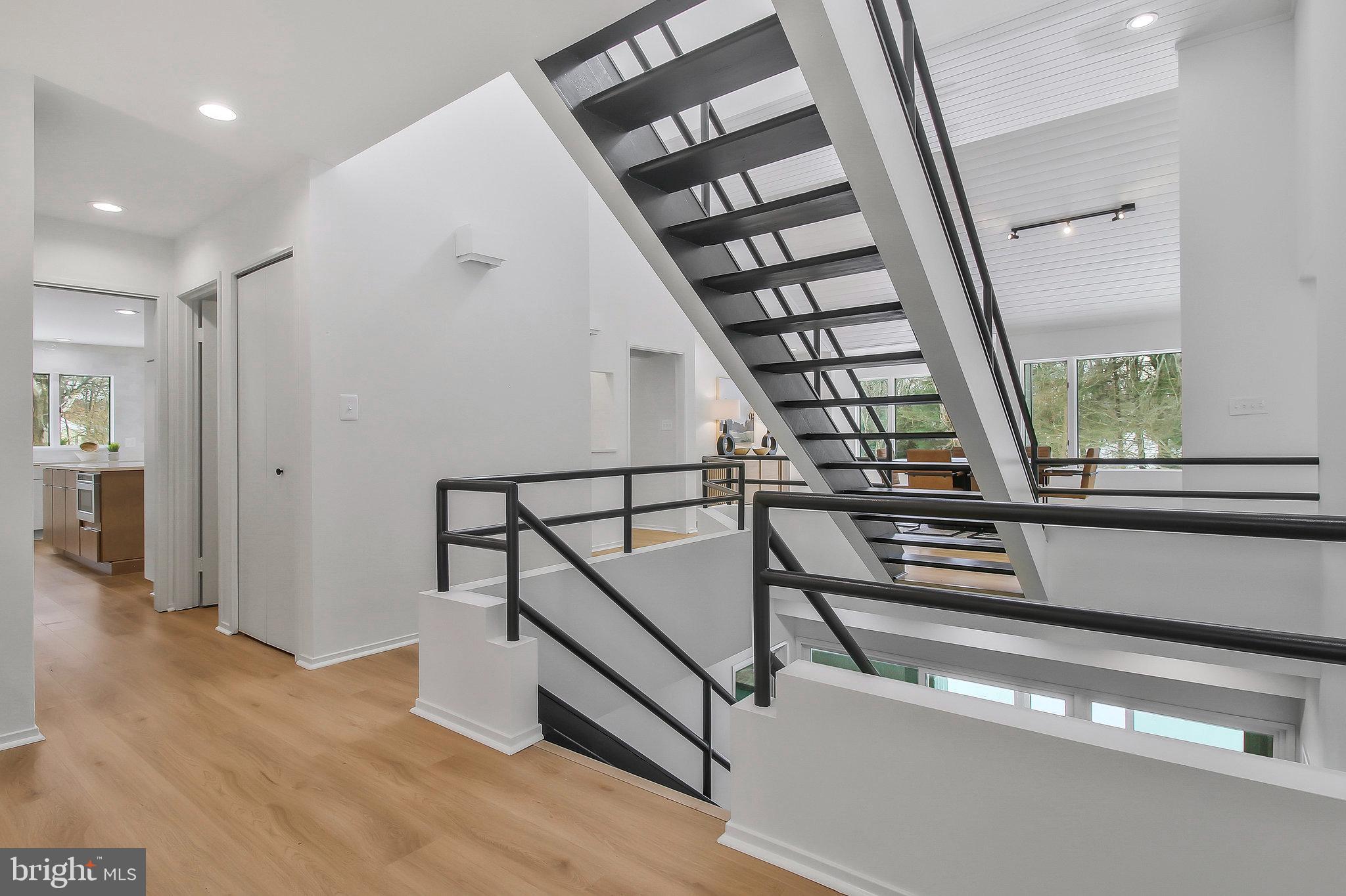 FOX LAKE - Residential