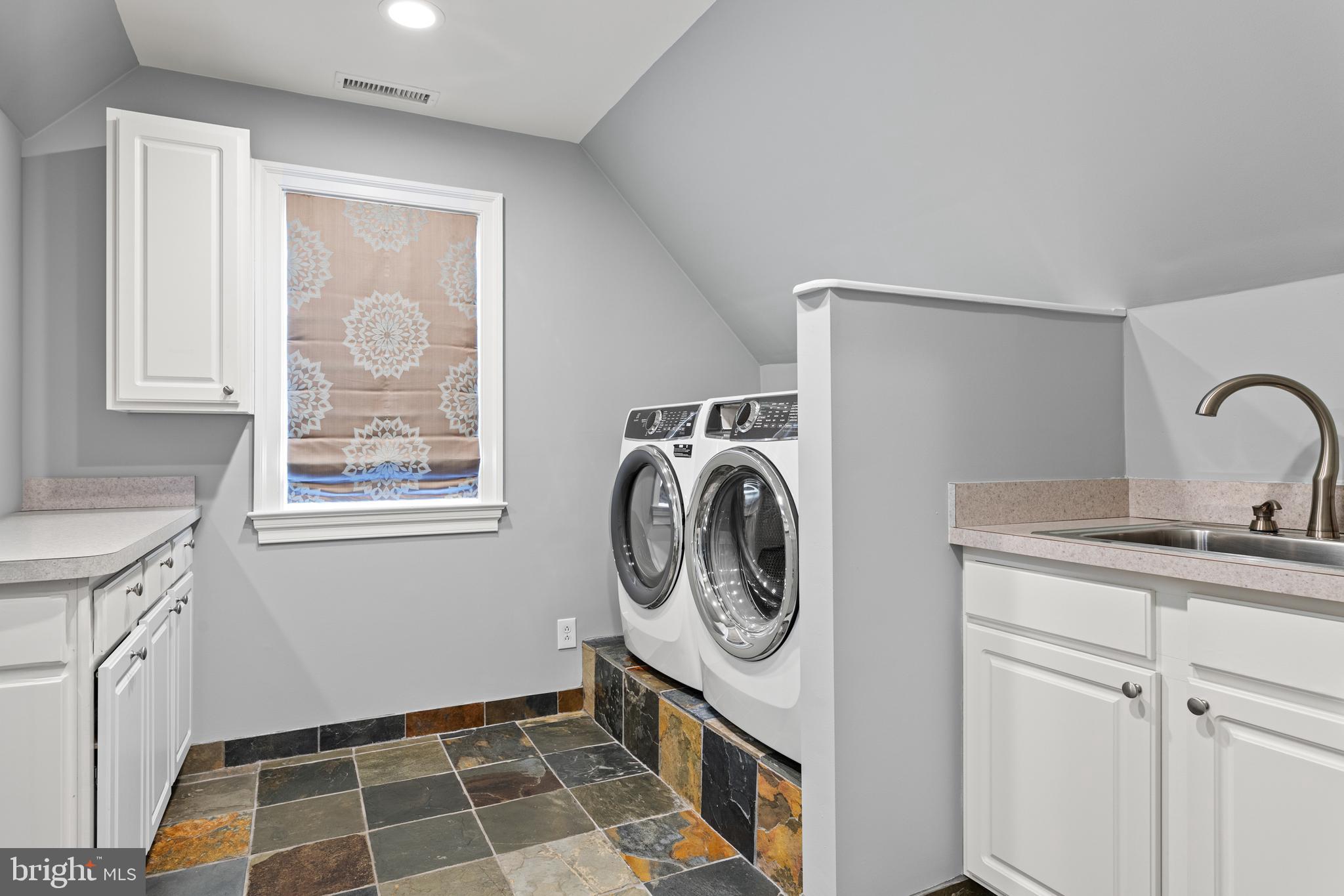 BIRMINGHAM ESTATES - Residential