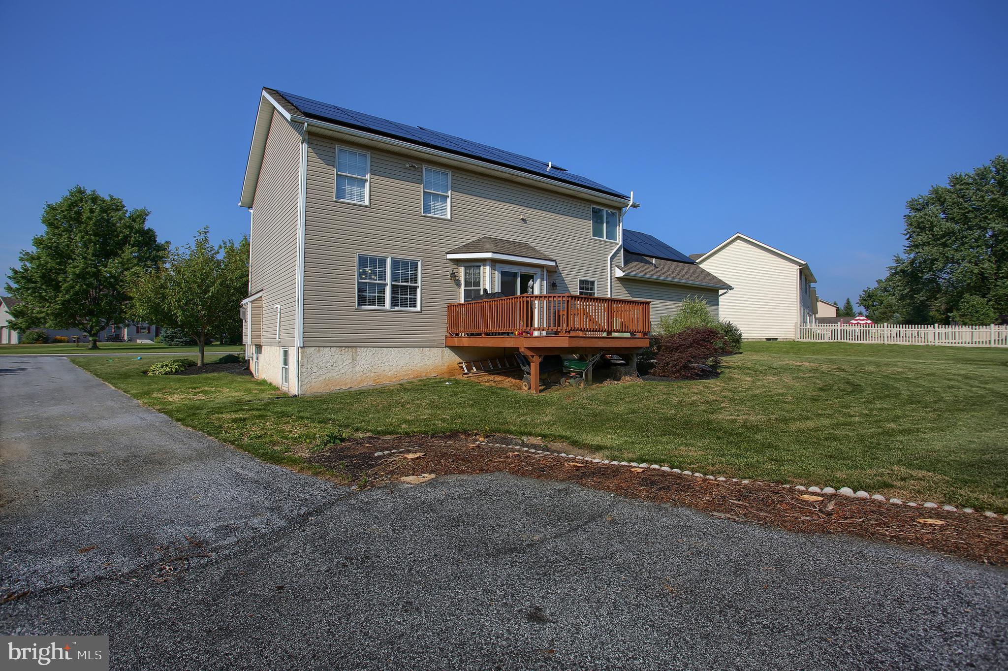 SOUTHGATE MANOR - Residential