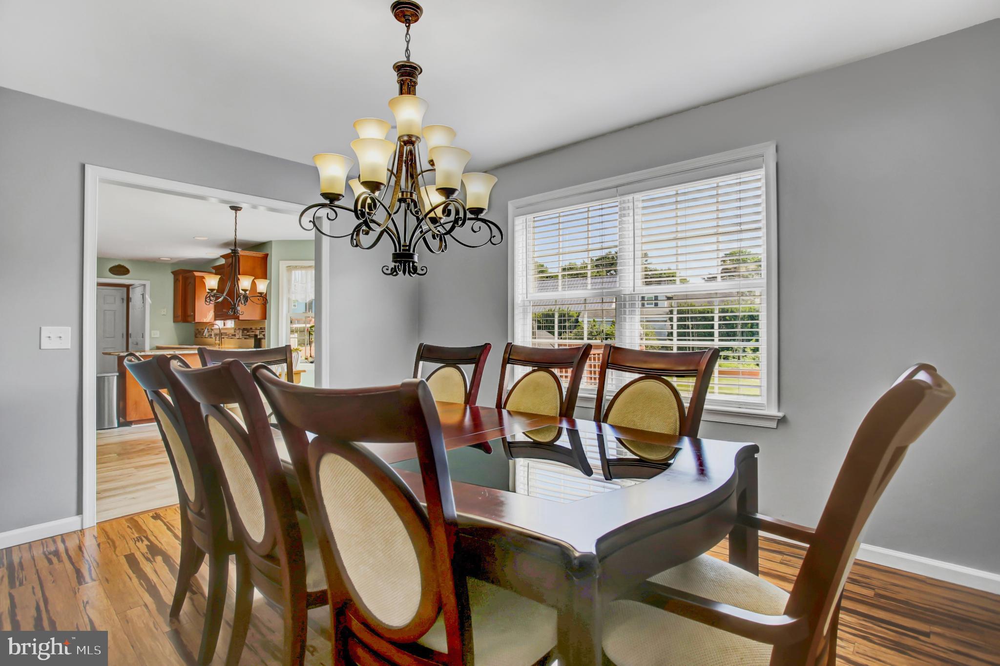 SOUTHGATE MANOR - Residential