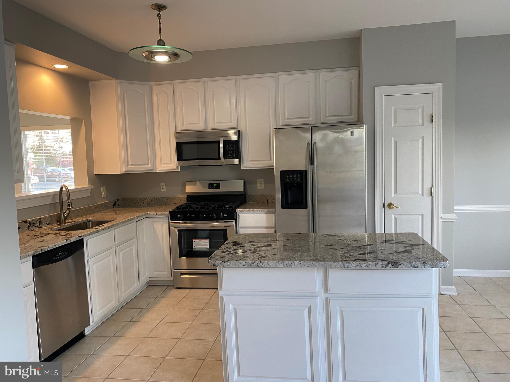 PRINCE WILLIAM COMMONS - Residential