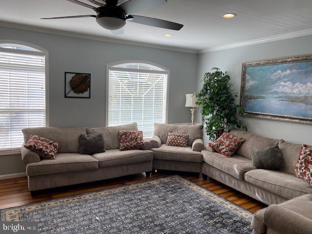 FLYNN'S CROSSING - Residential Lease