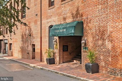 3225 GRACE STREET NW P42 WASHINGTON DC 20007