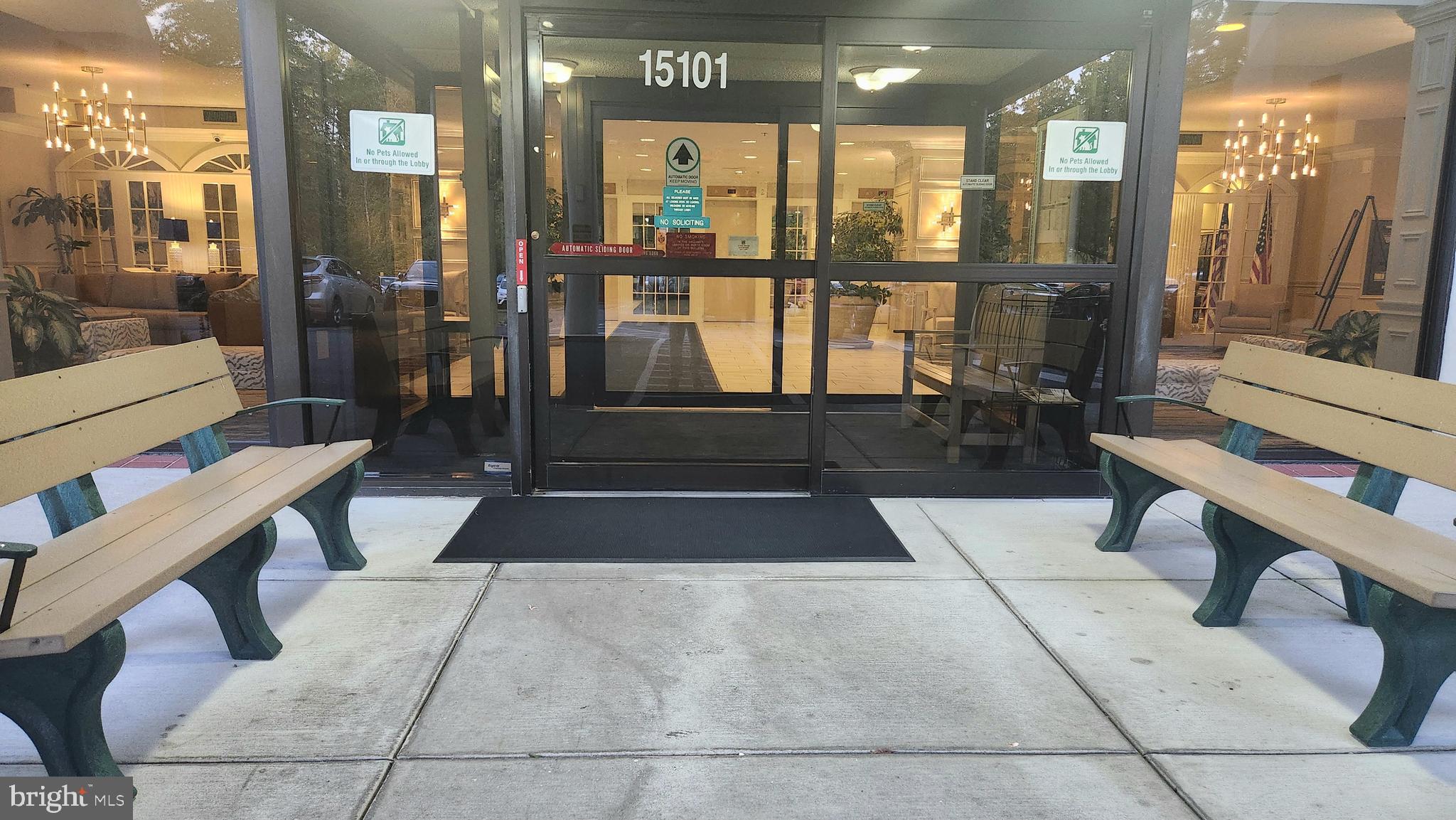 GREENS AT LEISURE WORLD - Residential